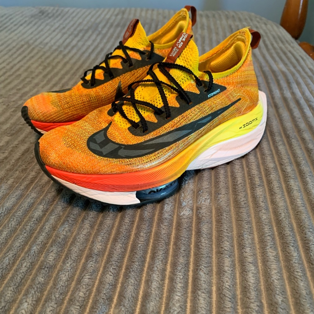 Size 9 - Nike ZoomX Alphafly Ekiden Zoom Pack 2022 -popped air pocket